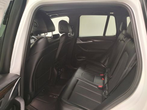 Used 2023 BMW X3 xDrive30i image 11