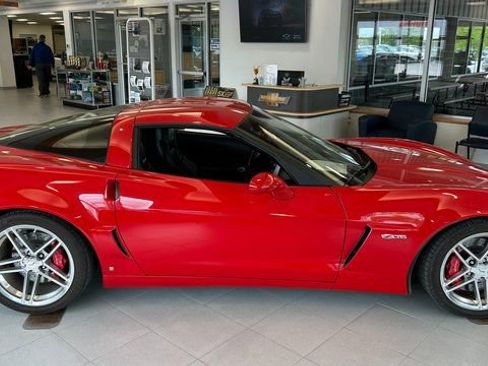 Used 2007 Chevrolet Corvette Z06 w/ Preferred Equipment Group image 5