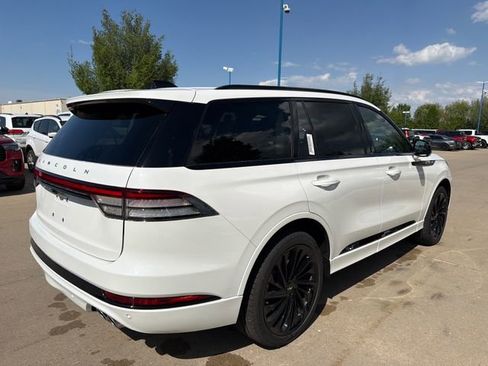 New 2026 Lincoln Aviator Reserve AWD/4WD image 5