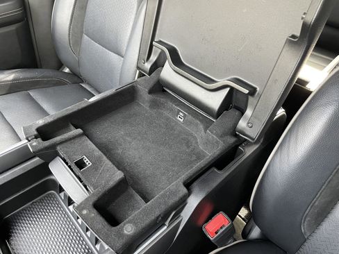 Certified 2021 RAM 1500 Laramie image 28