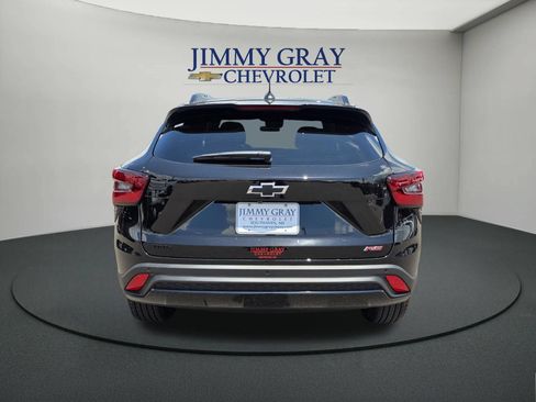 New 2026 Chevrolet Trax RS w/ Driver Confidence Package FWD image 4