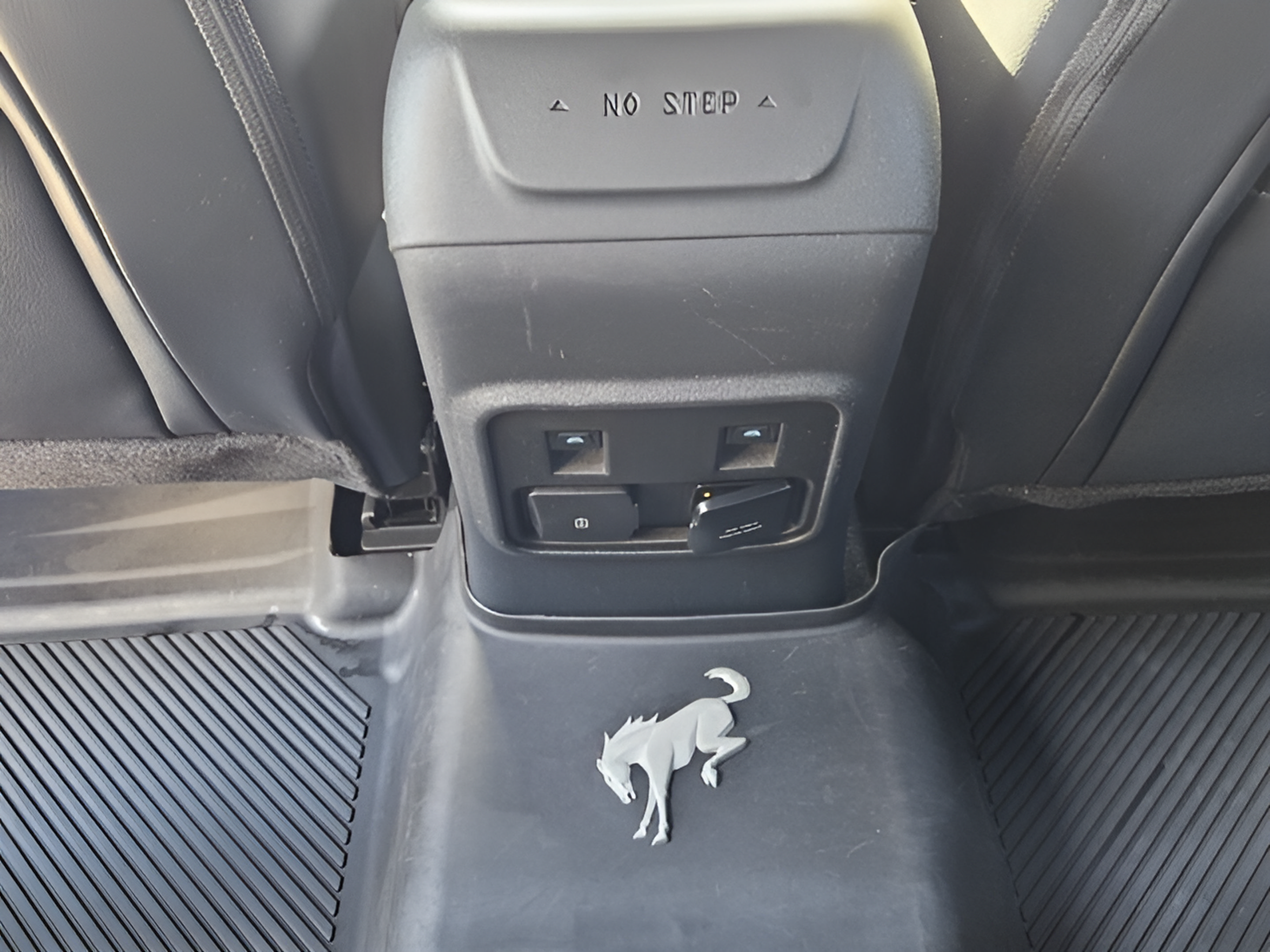 Used 2023 Ford Bronco Outer Banks AWD/4WD image 10
