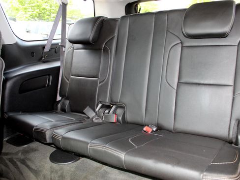 Used 2015 GMC Yukon XL Denali w/ Touring Package image 16