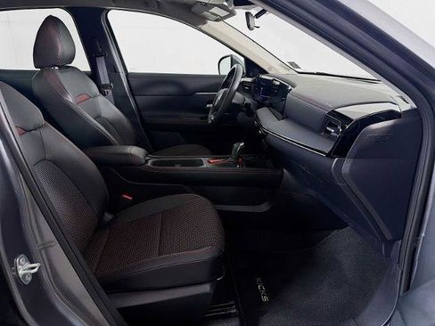 Certified 2025 Nissan Kicks SR AWD/4WD image 23
