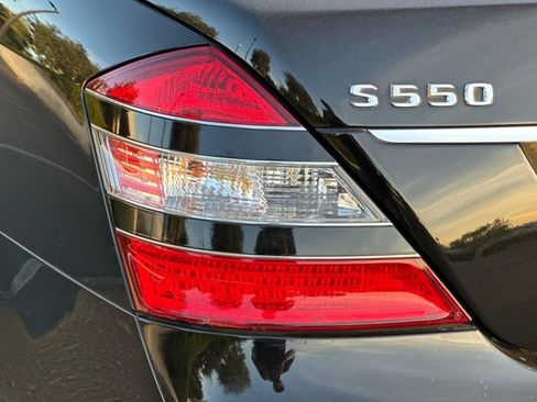 Used 2007 Mercedes-Benz S 550 image 12