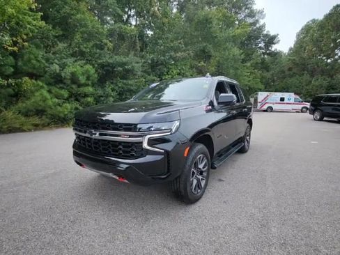 Certified 2022 Chevrolet Tahoe Z71 w/ Off-Road Capability Package image 9