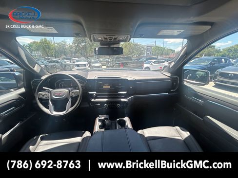 New 2025 GMC Sierra 1500 SLT w/ SLT Convenience Package image 24
