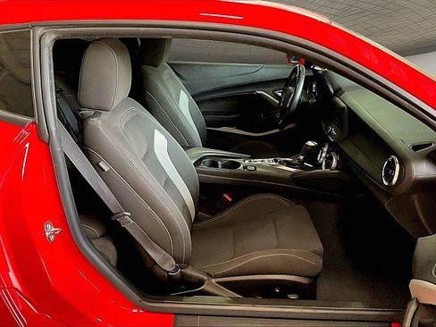 Used 2023 Chevrolet Camaro LT RWD image 6