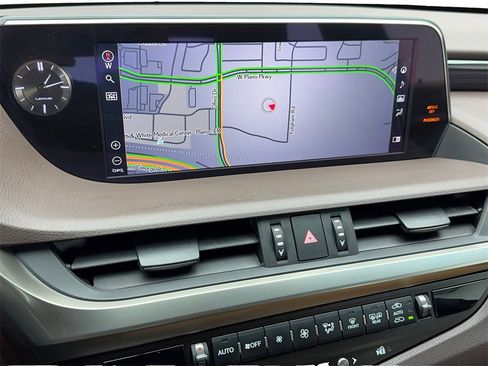 Used 2020 Lexus ES 350 w/ Premium Package image 23