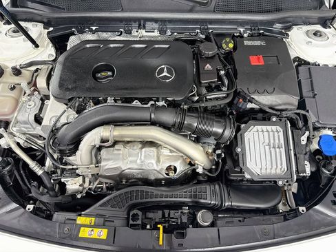 Used 2024 Mercedes-Benz CLA 250 4MATIC w/ AMG Night Package image 29