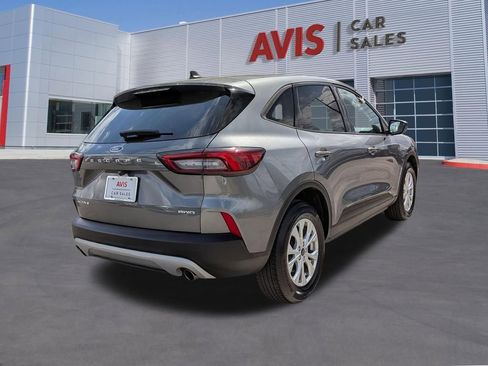 Used 2025 Ford Escape Active AWD/4WD image 6