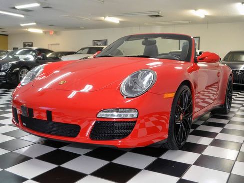 Used 2009 Porsche 911 Carrera S RWD image 5