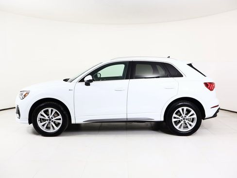 Used 2023 Audi Q3 2.0T Premium w/ Convenience Package image 13