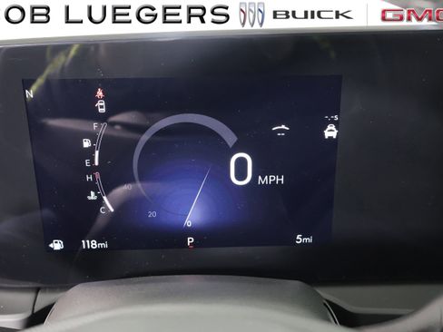 New 2026 Buick Envista Sport Touring FWD image 29