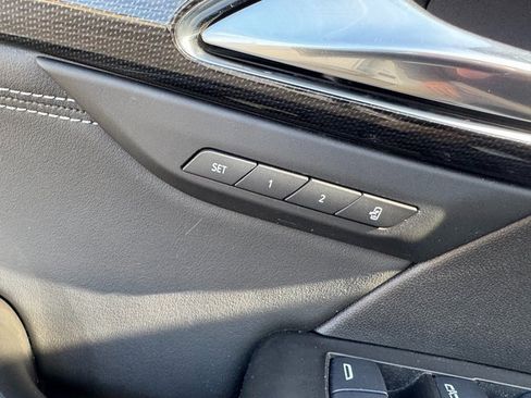 Used 2021 Buick Envision Essence w/ Sport Touring Package image 23