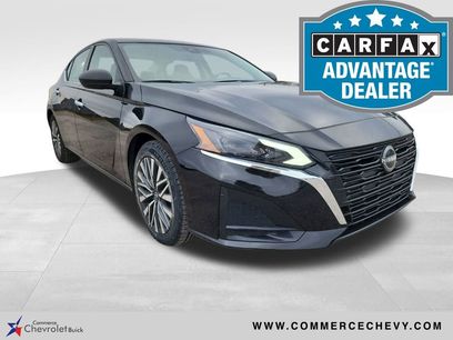 Used 2024 Nissan Altima 2.5 SV