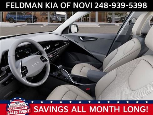 New 2026 Kia Niro EX image 17