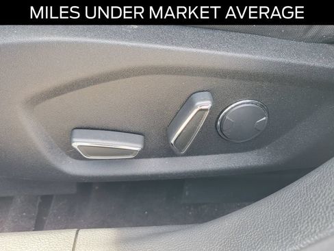 Certified 2017 Ford Fusion SE FWD image 17
