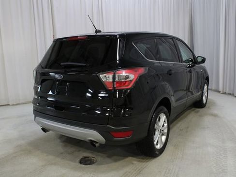 Used 2017 Ford Escape SE image 26
