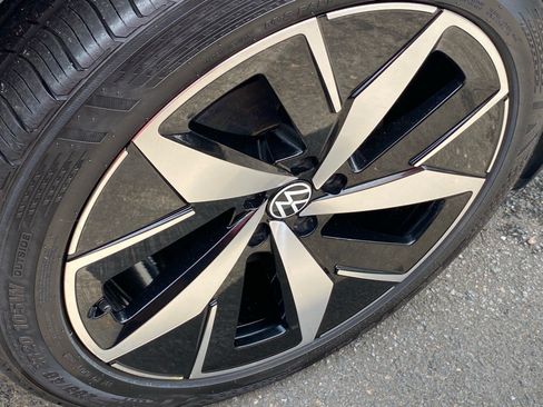 Certified 2023 Volkswagen ID.4 Pro S AWD/4WD image 21