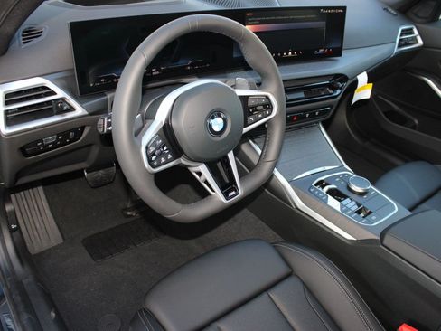 Used 2026 BMW 330i Sedan w/ M Sport Package RWD image 4