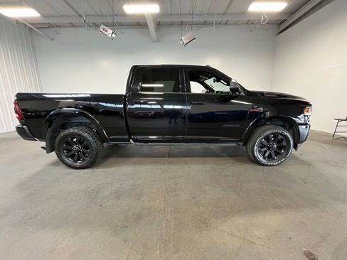 Used 2021 RAM 2500 Laramie AWD/4WD image 2