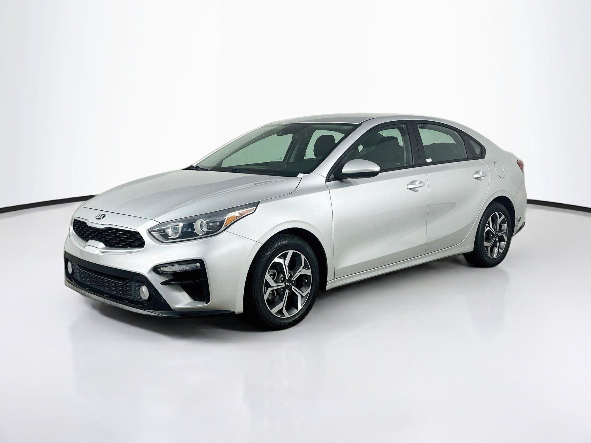 Used 2020 Kia Forte LXS FWD image 3