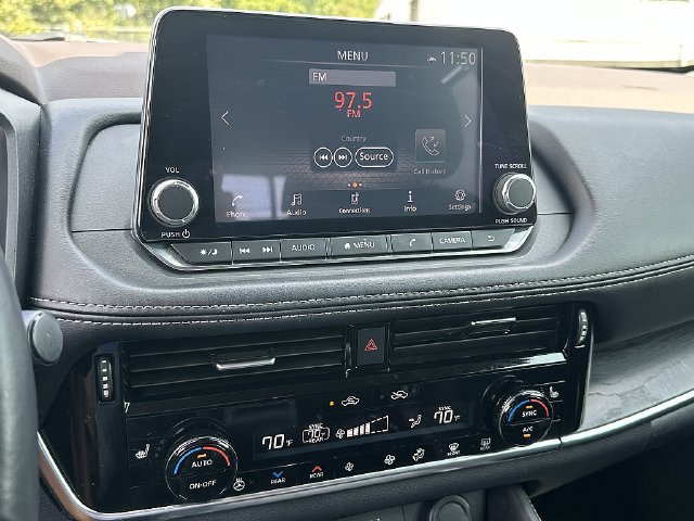 Used 2021 Nissan Rogue SL FWD image 31