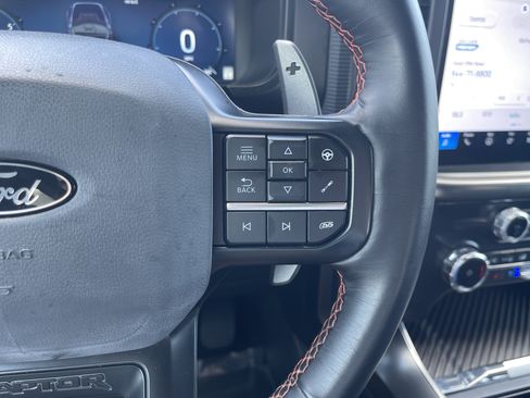 Used 2025 Ford F150 Raptor AWD/4WD image 18