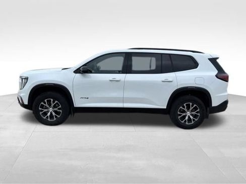 Used 2024 GMC Acadia AT4 w/ Luxury Package AWD/4WD image 2