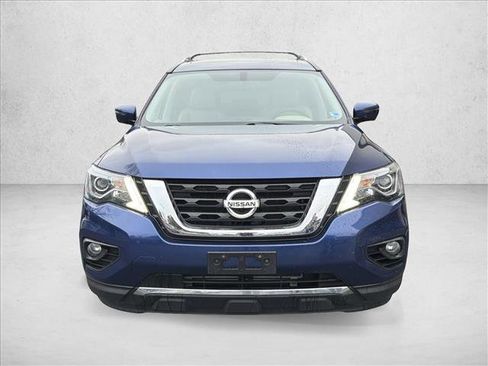Used 2018 Nissan Pathfinder SL w/ SL Premium Package image 2