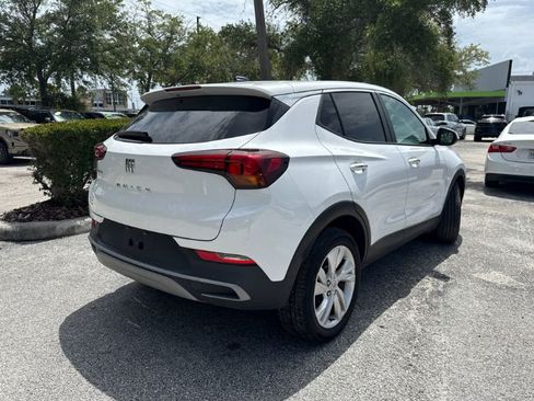 Used 2024 Buick Encore GX Preferred FWD image 11