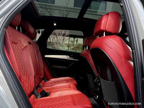 Used 2019 Audi SQ5 Premium Plus w/ Premium Plus Package image 34