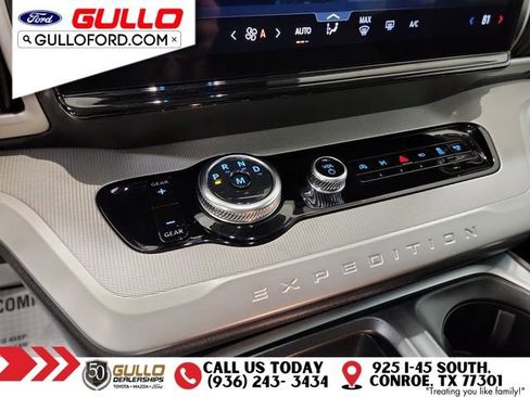 Used 2025 Ford Expedition Max Active image 27