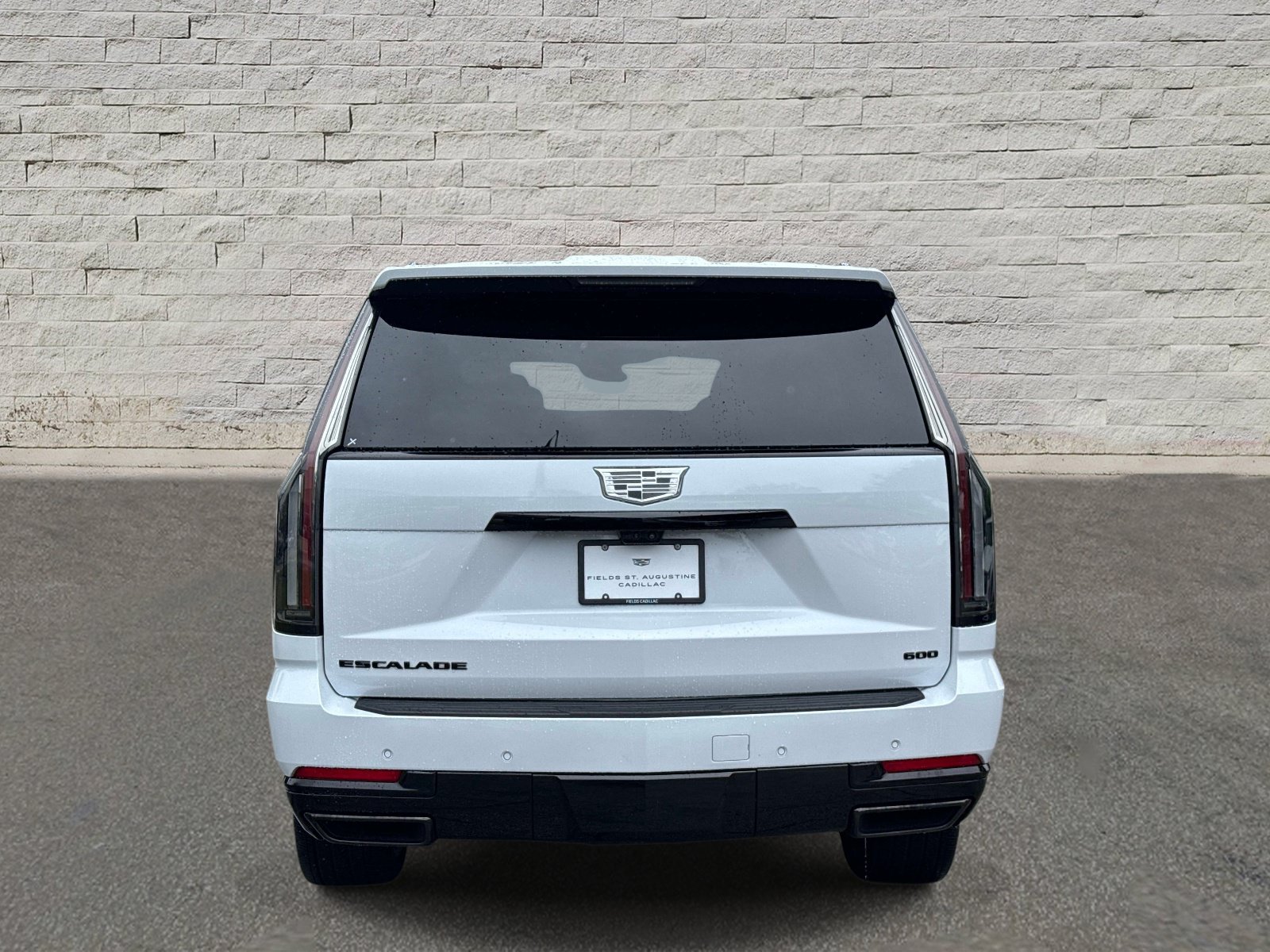 Certified 2026 Cadillac Escalade ESV Platinum Sport w/ LPO, ONYX Package AWD/4WD image 4