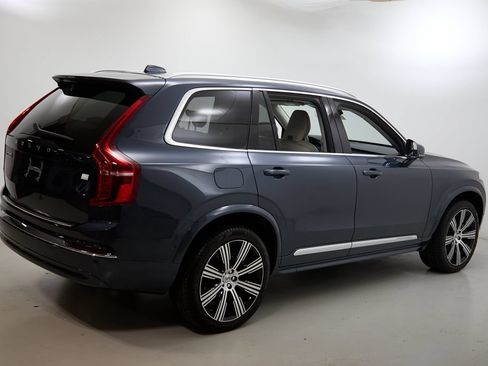 Used 2024 Volvo XC90 T8 Ultimate w/ Protection Package Premier AWD/4WD image 9