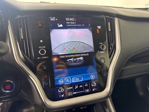 Used 2022 Subaru Outback Premium image 18