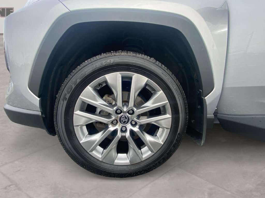 Used 2024 Toyota RAV4 Limited w/ Weather Package AWD/4WD image 14