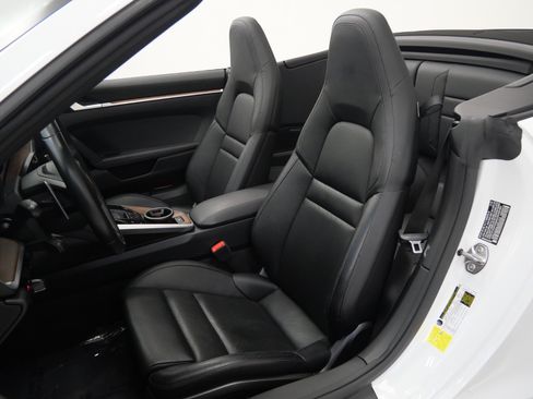 Used 2020 Porsche 911 Carrera image 23