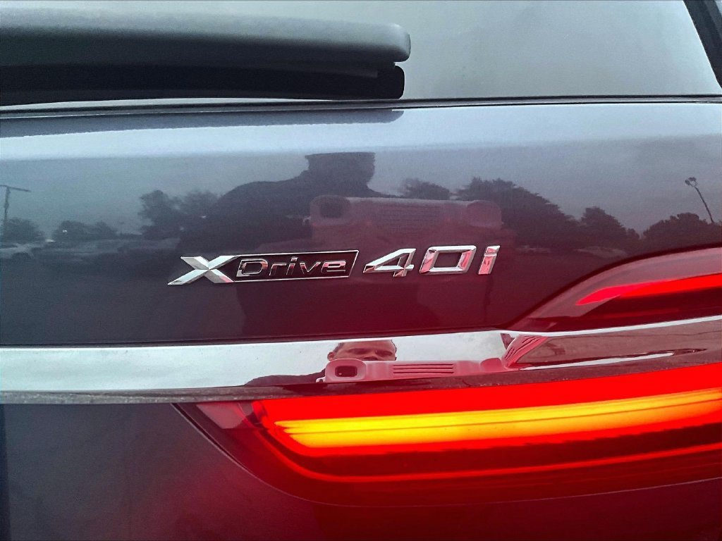 Used 2022 BMW X7 xDrive40i AWD/4WD image 30