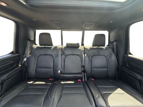 Used 2022 RAM 1500 Limited w/ Body-Colour Bumper Group AWD/4WD image 29