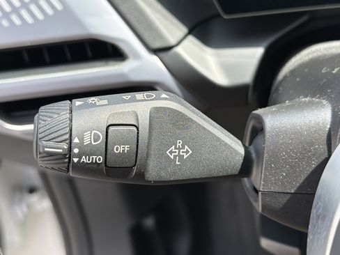Used 2025 BMW 228i xDrive AWD/4WD image 28