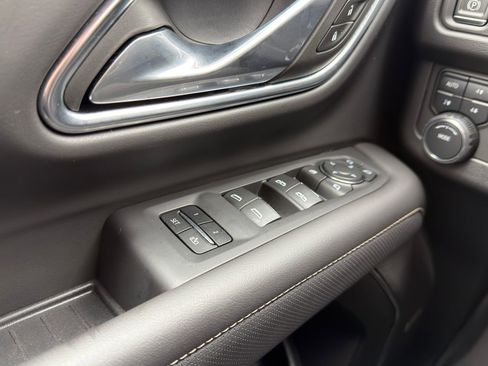 Used 2024 Chevrolet Tahoe Premier image 22