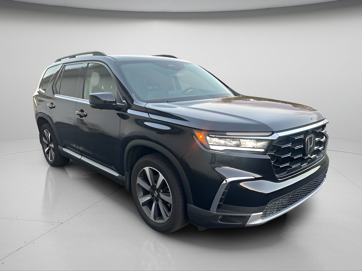 Used 2023 Honda Pilot Elite image 5