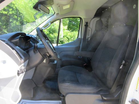 Used 2015 Ford Transit 150 130 Low Roof RWD image 29