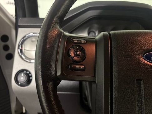 Used 2016 Ford F250 Lariat w/ Lariat Ultimate Package AWD/4WD image 26
