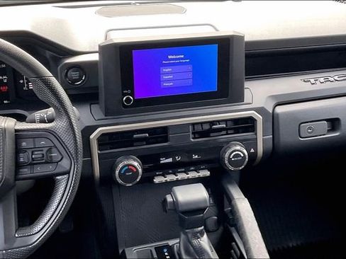 Used 2024 Toyota Tacoma SR image 6
