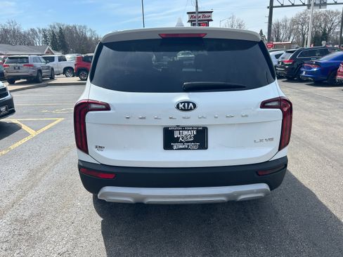 Used 2020 Kia Telluride LX AWD/4WD image 4