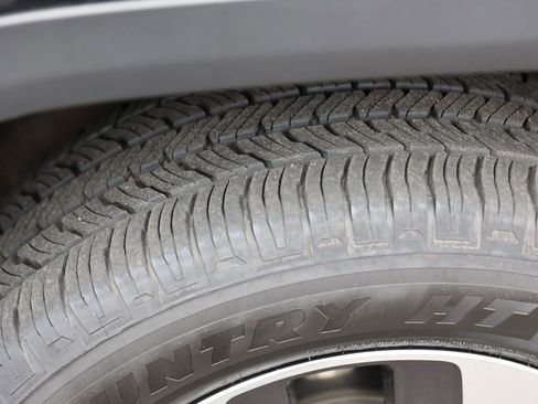 Used 2024 Jeep Grand Cherokee Limited 4xe image 14