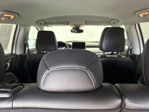 Used 2022 Jeep Compass Limited image 10